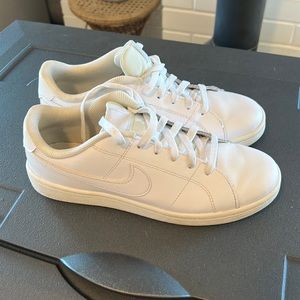 Nike Court Royle 2 shoes